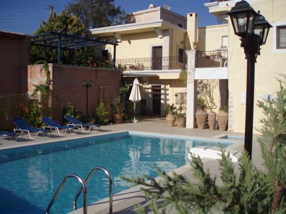Pasiphae Heraklion Hotel Exterior foto